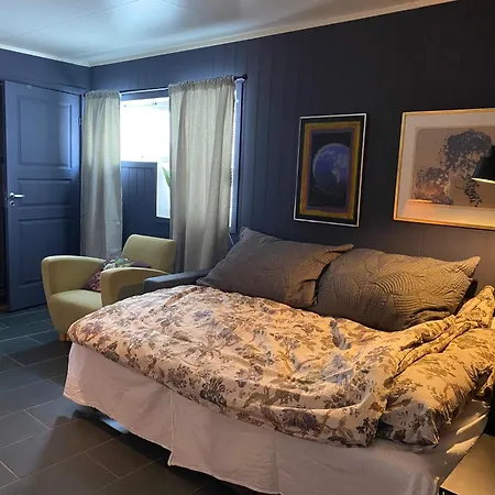 Koselig Liten I Apartment
